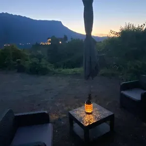 Au Calme Avec Vue Magnifique à Maximin Saint-Maximin (Isere)